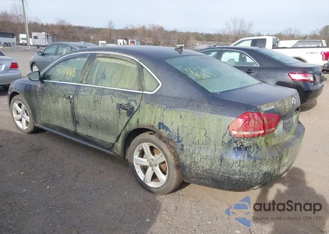 2012 Volkswagen Passat 2.0L Tdi Se z USA, uszkodzony, nr VIN 1VWBN7A39CC093273